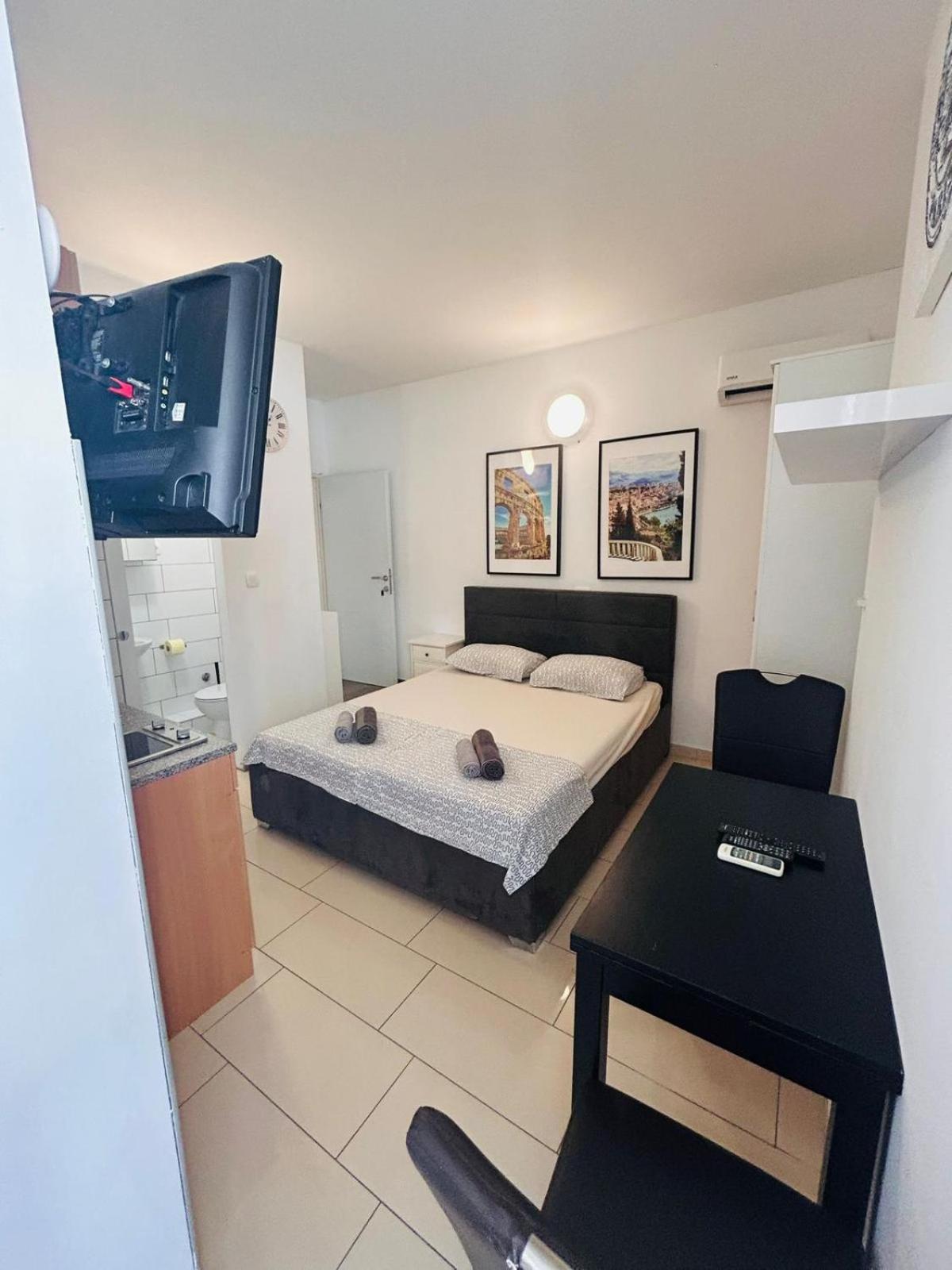 Apartment In The Center Of Pula Luaran gambar